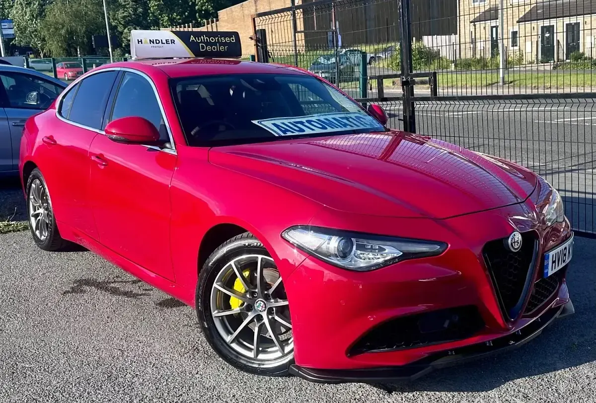 Used Alfa Romeo Giulia 2018 Red Sedan