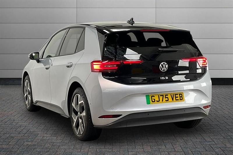 Used VW ID.3 Pro 150 kW (204 HP) 2025 Scale silver with solid black roof Hatchback