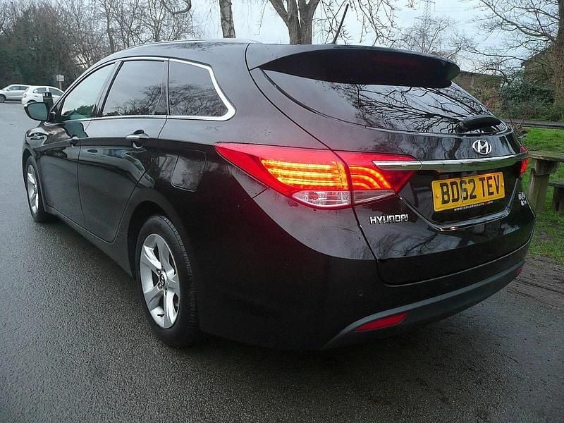 Used Hyundai i40 Premium 2012 Black Estate