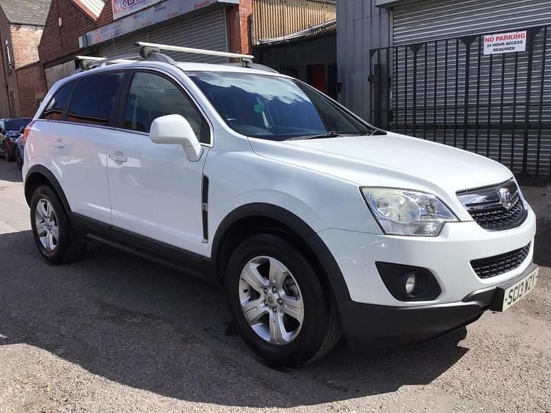 Used Vauxhall Antara 2013 White SUV