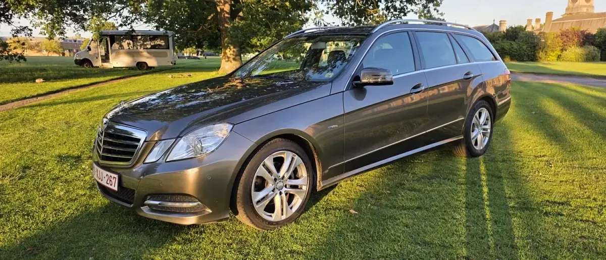 Used Mercedes E220 SE 2012 Brown Estate