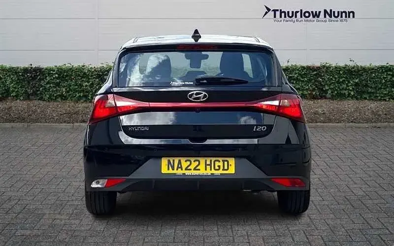 Used Hyundai i20 SE 101 HP (74 kW) 2022 Black Hatchback