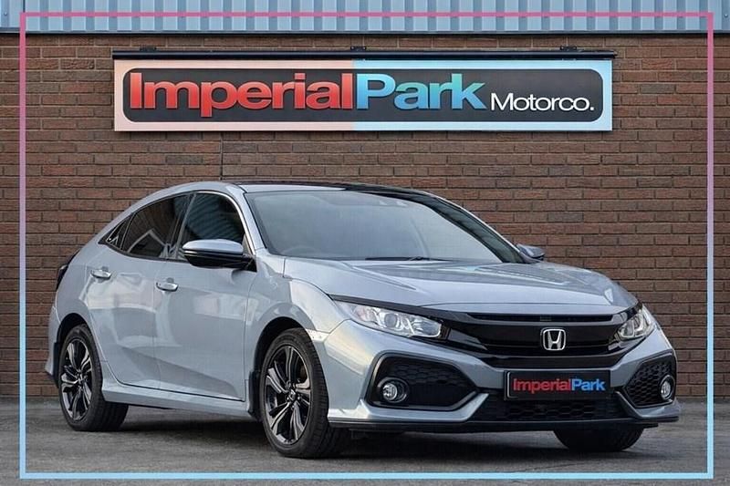 Grey Used 2018 Honda Civic EX Hatchback | £9,495 (Fair price) - Image 1/1