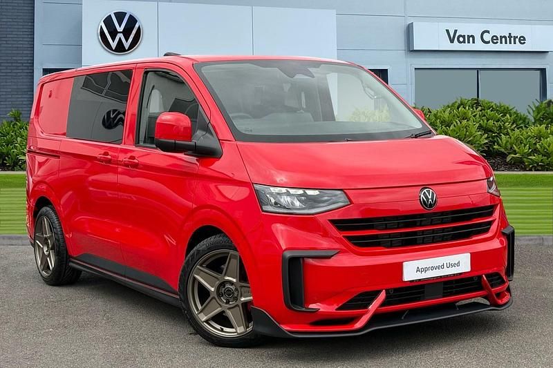 Used VW Transporter Pro 150 HP (110 kW) 2025 Red Van