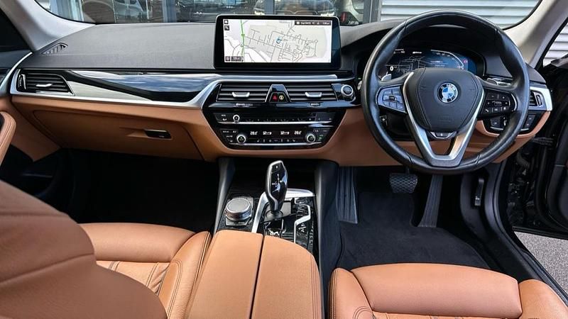 Used BMW 530e Comfort Edition 288 HP (211 kW) 2023 Black Estate