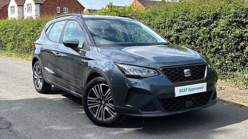 Grey Used 2023 Seat Arona SE Technology SUV | £13,190 (Fair price) - Image 1/4