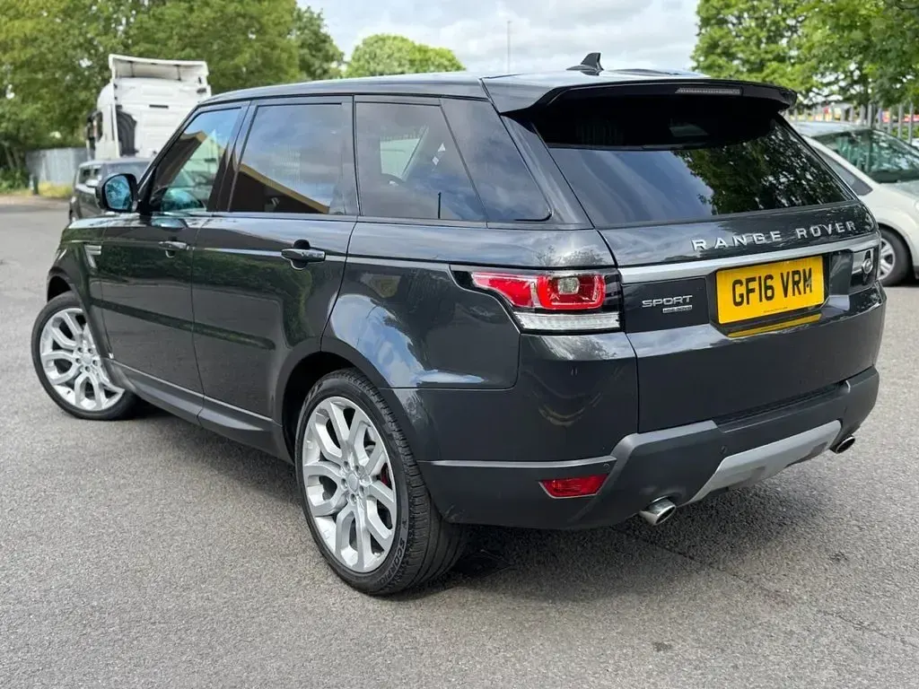 Used Land Rover Range Rover Sport HSE 306 HP (225 kW) 2016 Grey SUV