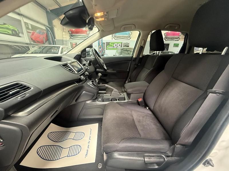 Begagnad Honda CR-V SE Plus 2017 Vit SUV