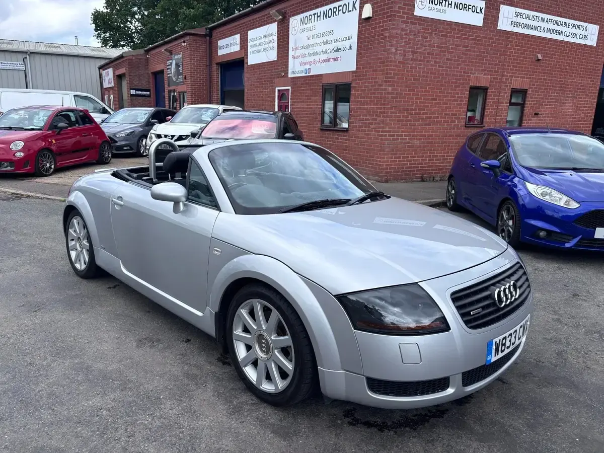 Used Audi TT Sport 221 HP (162 kW) 2000 Silver Coupe
