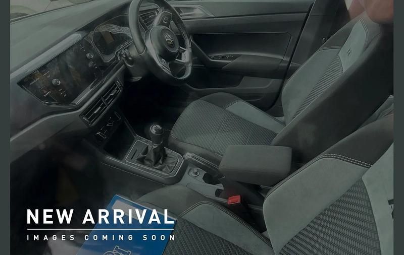 Used VW Polo R-line 110 HP (80 kW) 2021 White Hatchback