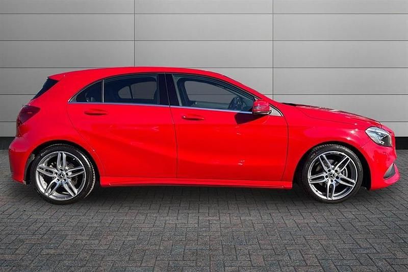 Used Mercedes A180 AMG Line Premium 122 HP (89 kW) 2017 Jupiter red Hatchback