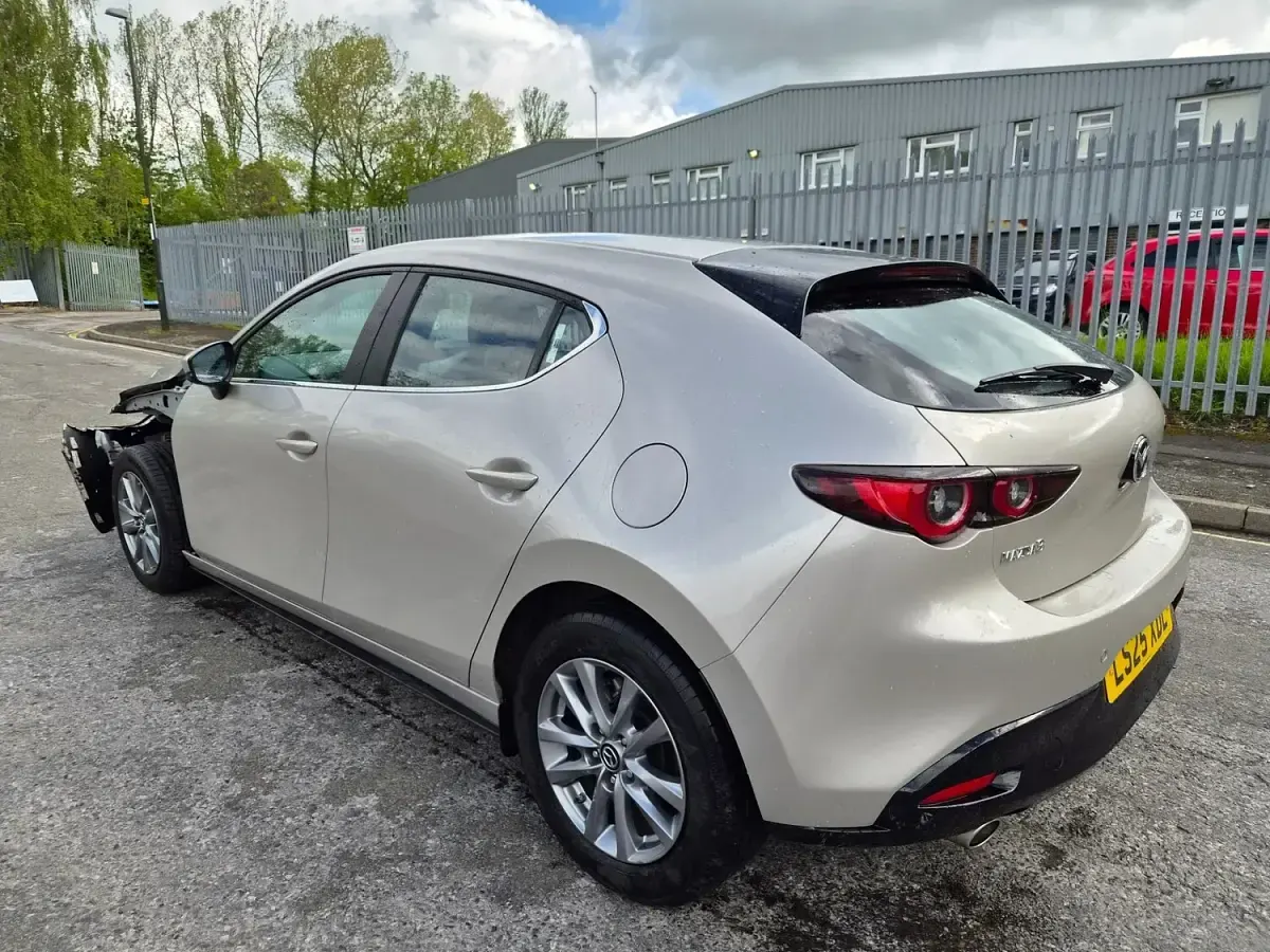 Used Mazda 3 Center-Line 2025 Silver Hatchback