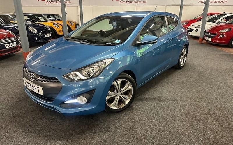 Used 2014 Hyundai i30 Sport Hatchback | £3,445 (Fair price) - Image 1/4