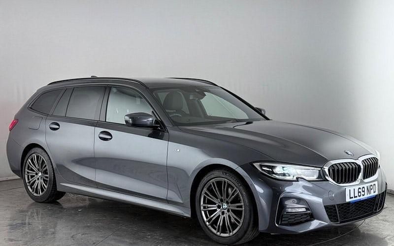 Grey Used 2019 BMW 320 M Sport Estate | £19,300 (Fair price) - Image 1/3