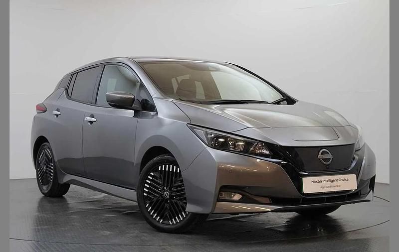 Used Nissan Leaf N-Connecta 110 kW (150 HP) 2023 Grey Hatchback