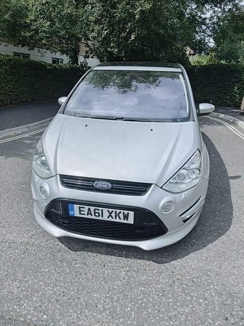 Silver Used 2011 Ford S-MAX Titanium X MPV | £4,495 (Expensive) - Image 1/4