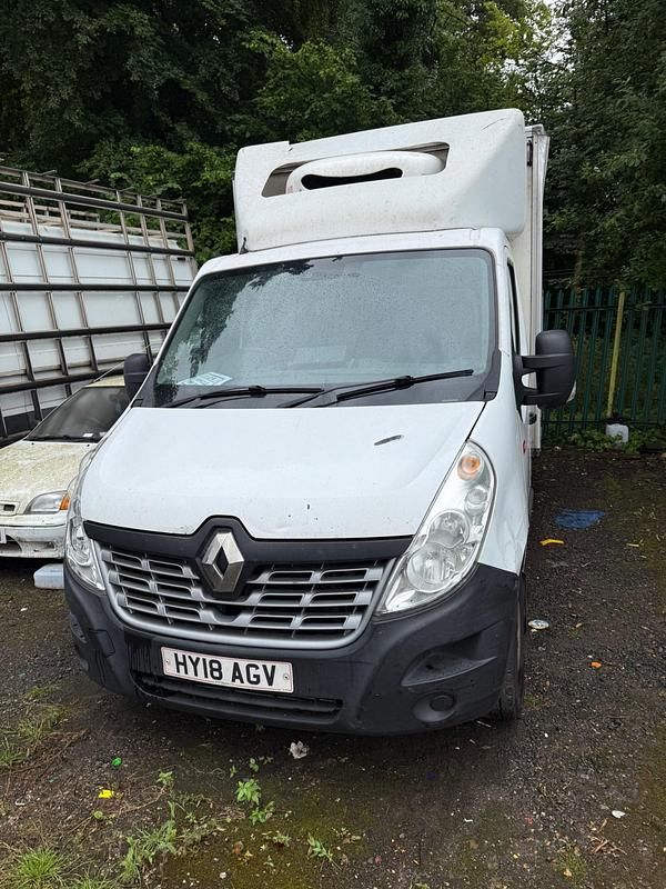 White Used 2018 Renault Master Komfort Van | £2,000 (Super price) - Image 1/4
