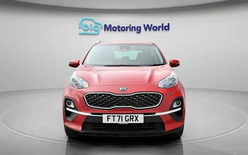 Gebraucht Kia Sportage 136 PS (100 kW) 2021 Rot SUV