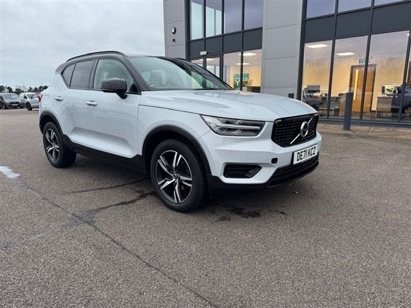Silver Used 2021 Volvo XC40 R-Design SUV | £22,995 (Fair price) - Image 1/1