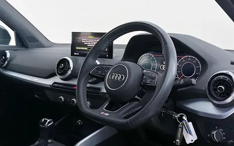 Used Audi Q2 S-Line 150 HP (110 kW) 2026 SUV