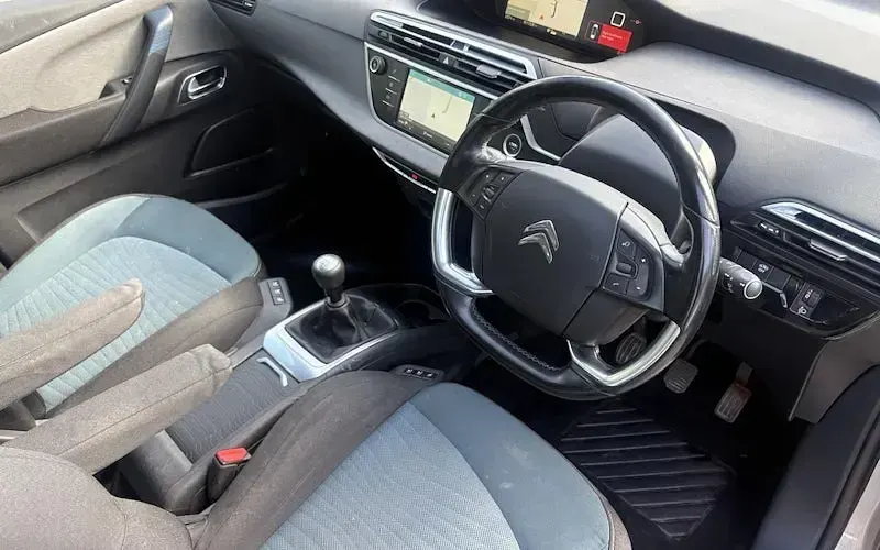 Used Citroën C4 SpaceTourer Feel 120 HP (88 kW) 2017 MPV