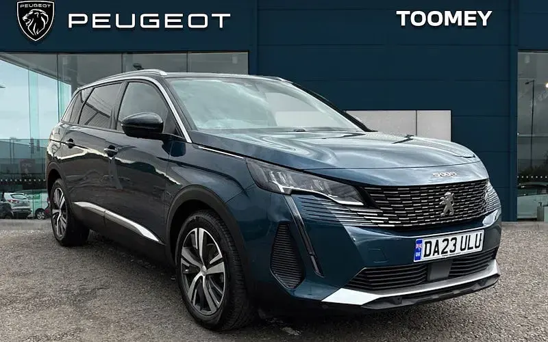 Used Peugeot 5008 Allure+ 131 HP (96 kW) 2023 SUV