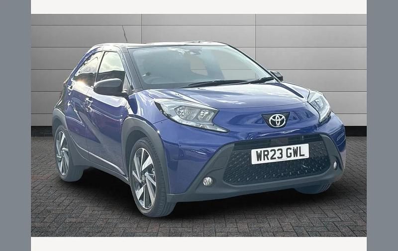 Blue Used 2023 Toyota Aygo X SUV | £13,395 - Image 1/3