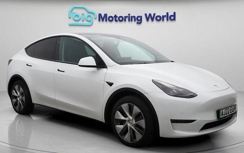 Used 2023 Tesla Model Y Long Range SUV | £26,300 (Super price) - Image 1/4