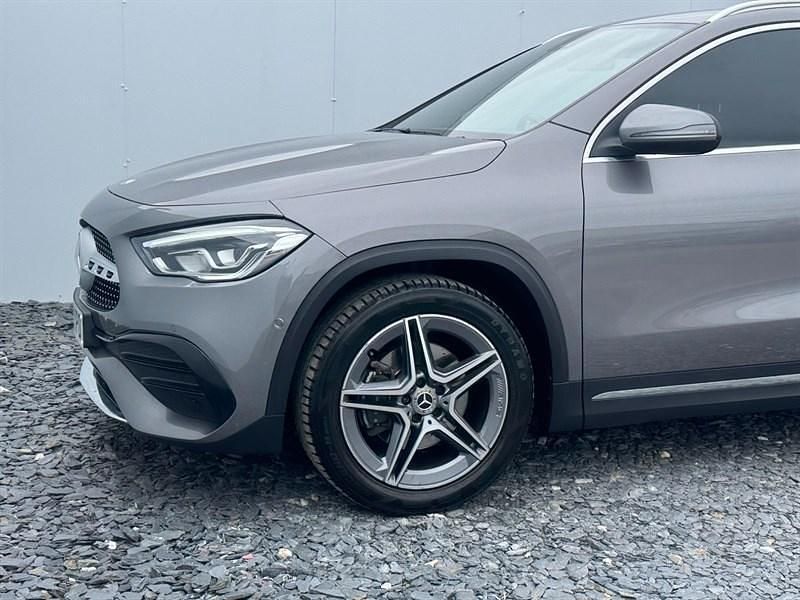 Used Mercedes GLA180 Executive 136 HP (100 kW) 2022 Grey SUV
