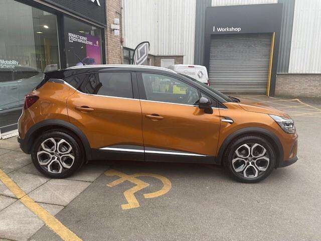 Used Renault Captur Version S 91 HP (66 kW) 2021 Orange  SUV