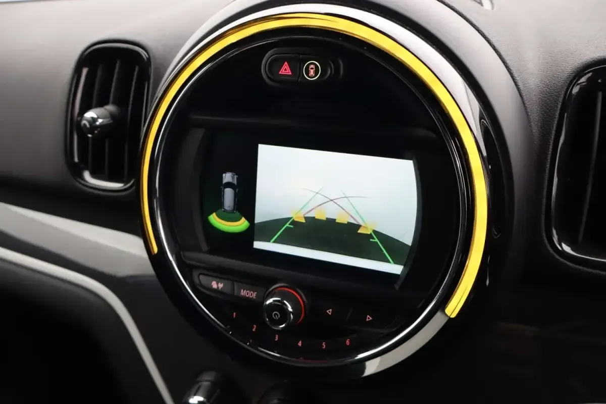 Używany Mini Cooper S Countryman 192 KM (141 kW) 2018 Biały SUV