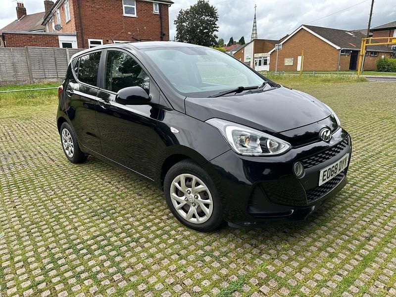 Used Hyundai i10 SE 2018 Black Hatchback