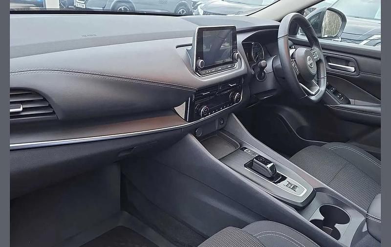 Used Nissan Qashqai Acenta Premium 187 HP (137 kW) 2022 Black SUV