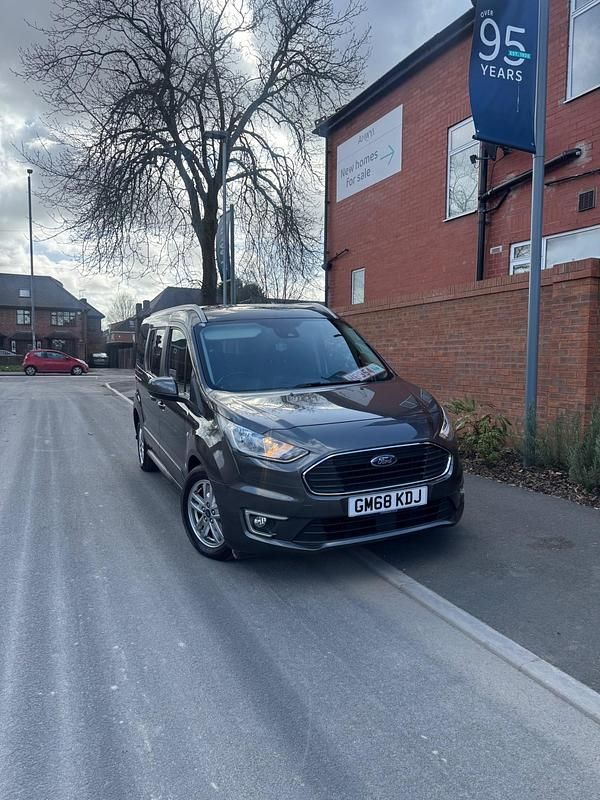 Used Ford Grand Tourneo Connect Titanium 2019 Grey MPV