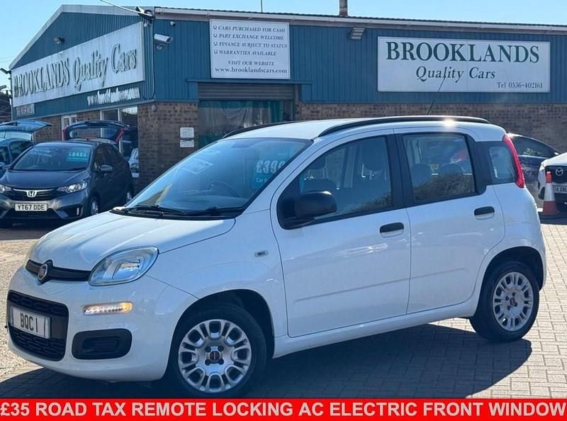 White Used 2013 Fiat Panda Easy Hatchback | £3,995 (A bit pricey) - Image 1/4
