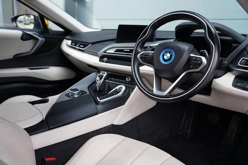 Used BMW i8 Comfort Edition 2017 Blue Coupe