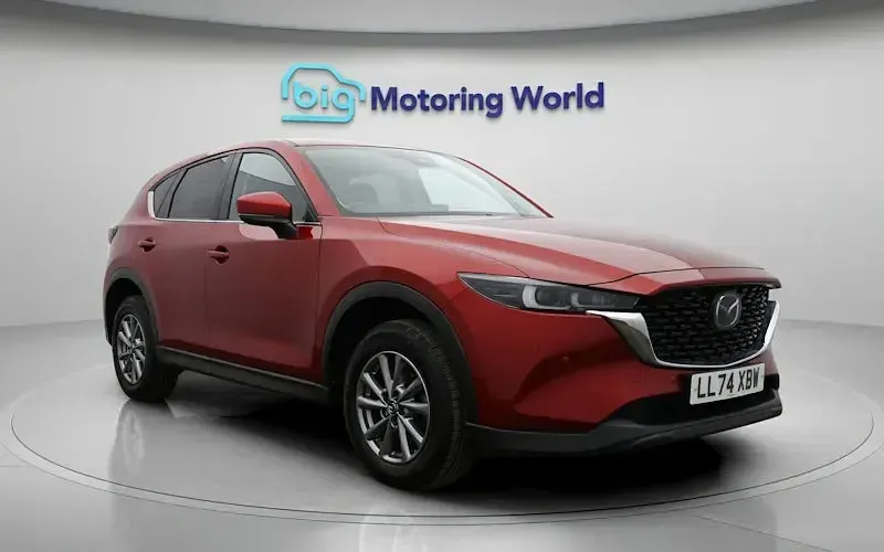 Usado Mazda CX-5 Center-Line 165 HP (121 kW) 2024 Vermelho SUV