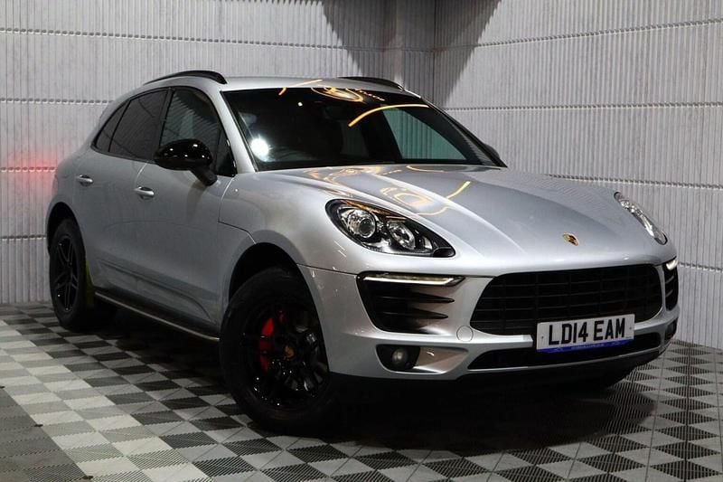 Silver Used 2014 Porsche Macan SUV | £20,800 (Fair price) - Image 1/4