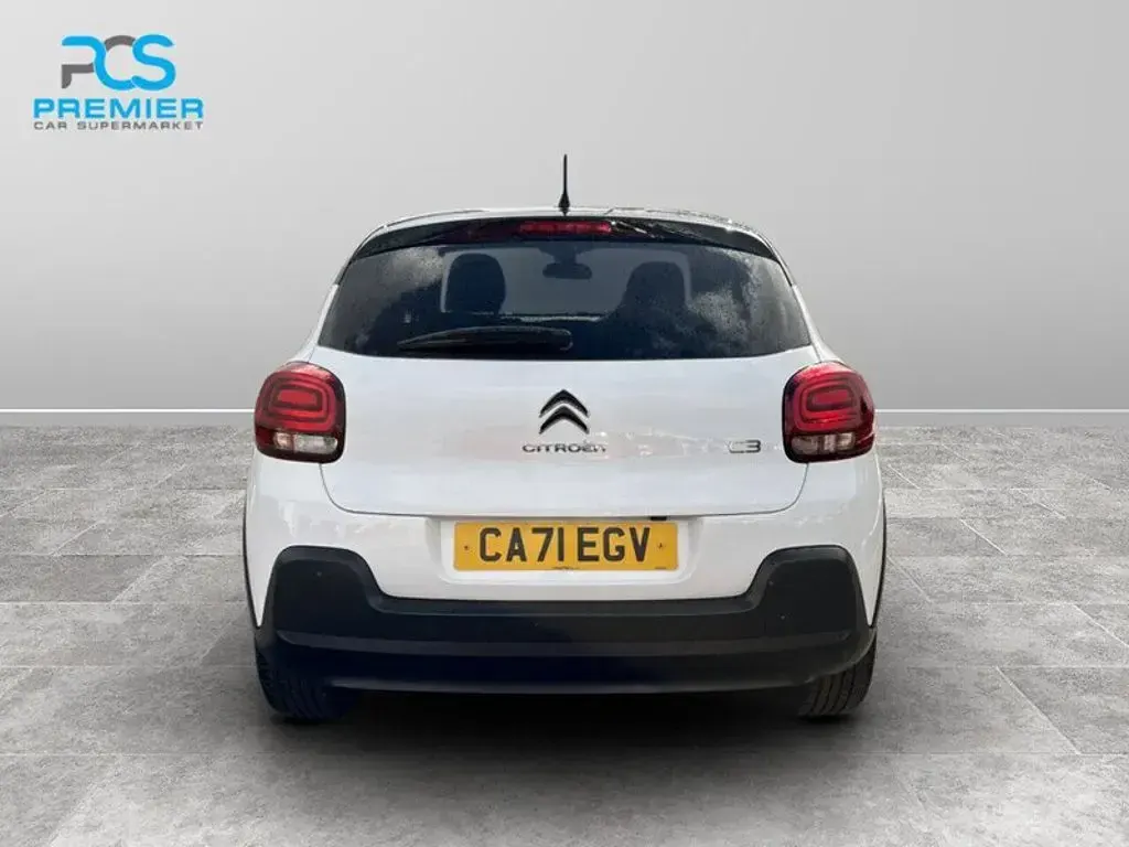 Used Citroën C3 PureTech 2022 White Hatchback