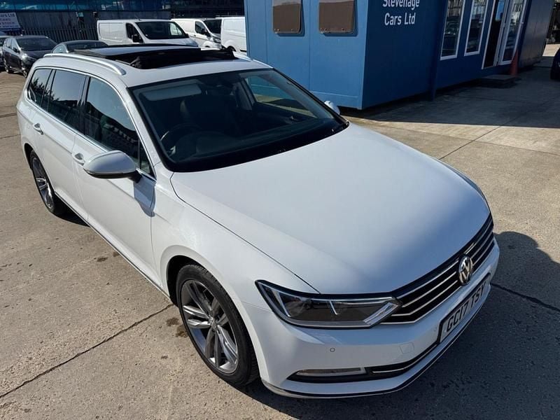 Used VW Passat GT 150 HP (110 kW) 2017 White Estate