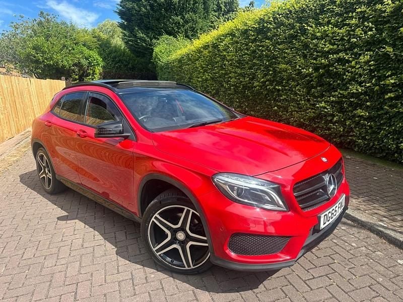 Red Used 2015 Mercedes GLA220 AMG line SUV | £8,990 (Fair price) - Image 1/4