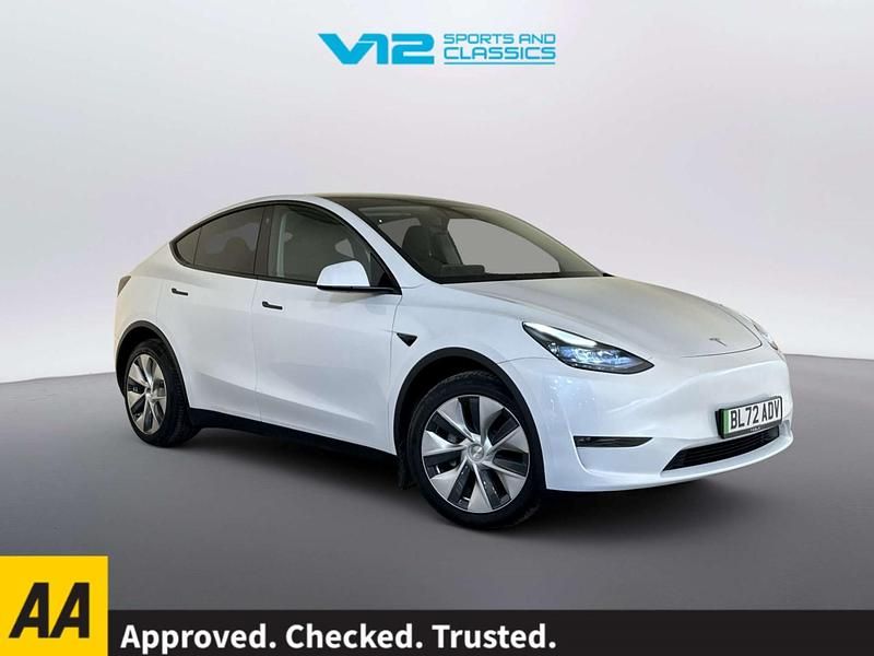 Used Tesla Model Y Long Range AWD 378 kW (514 HP) 2022 White SUV