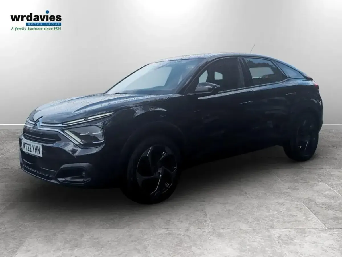 Used Citroën C4 PureTech 127 HP (93 kW) 2022 Black Hatchback