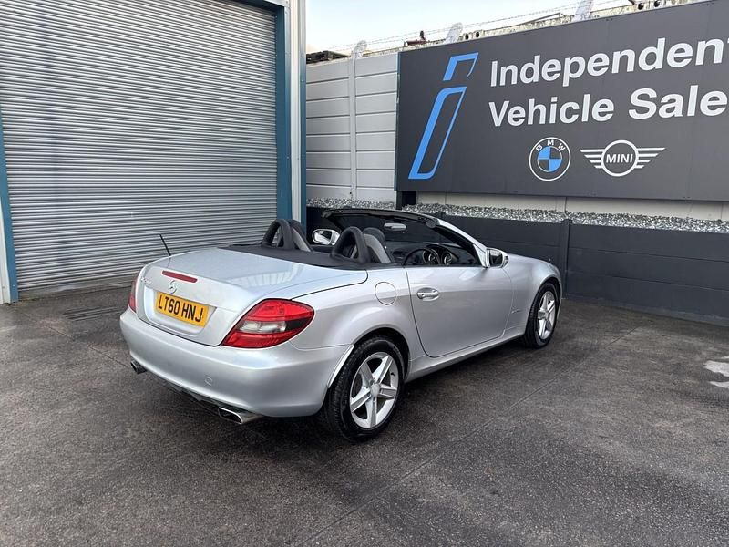 Used Mercedes SLK200 184 HP (135 kW) 2010 Silver Cabriolet