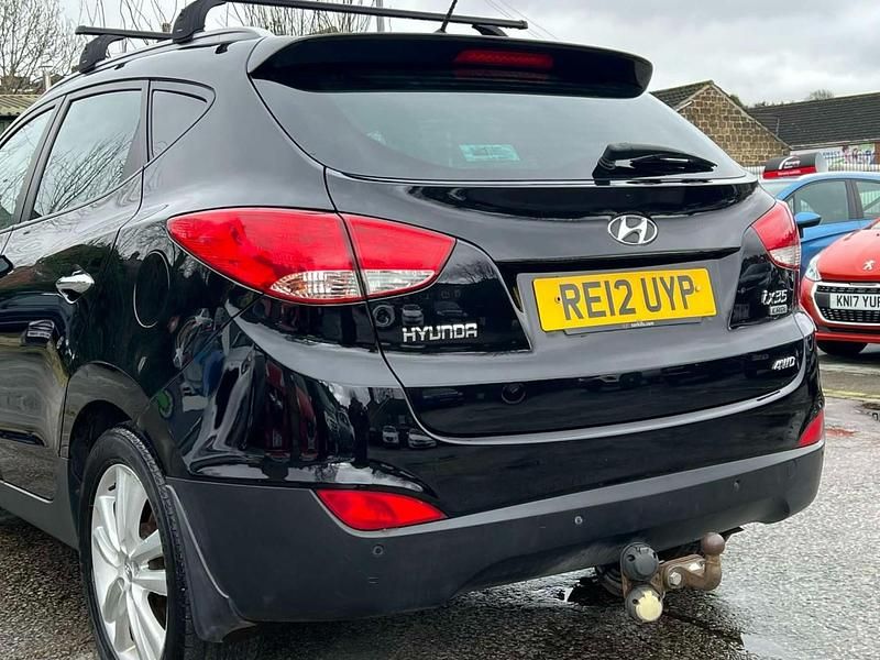 Used Hyundai ix35 Premium 134 HP (98 kW) 2012 Black SUV