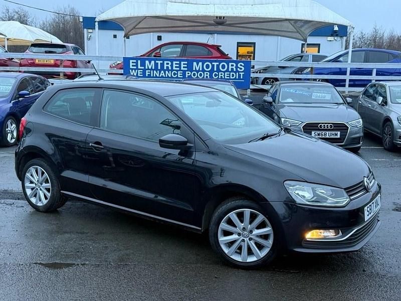 Used VW Polo Edition 60 HP (44 kW) 2017 Black Hatchback