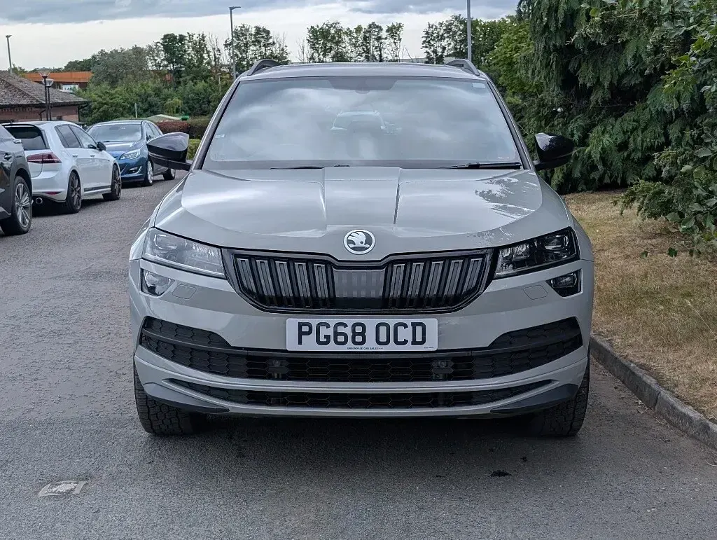 Used Skoda Karoq SportLine 150 HP (110 kW) 2019 Grey SUV