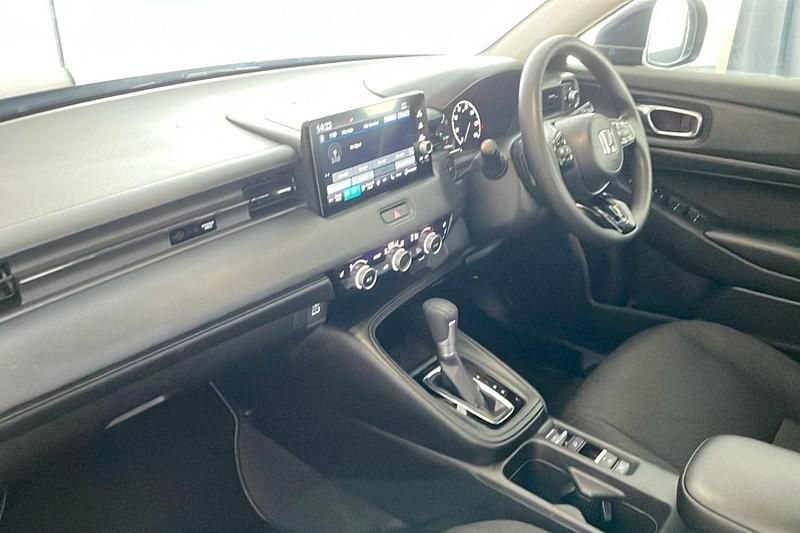 Used Honda HR-V Elegance 131 HP (96 kW) 2023 Black SUV