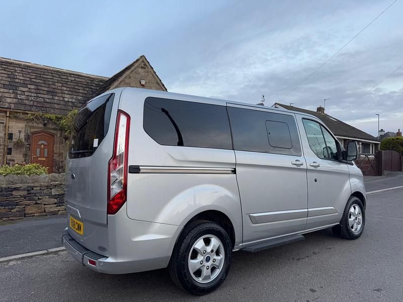 Used Ford Tourneo Titanium 2018 Silver MPV