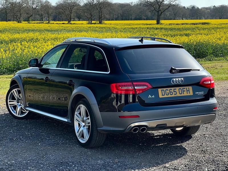 Used Audi A4 Allroad Sport 190 HP (139 kW) 2015 Black Estate